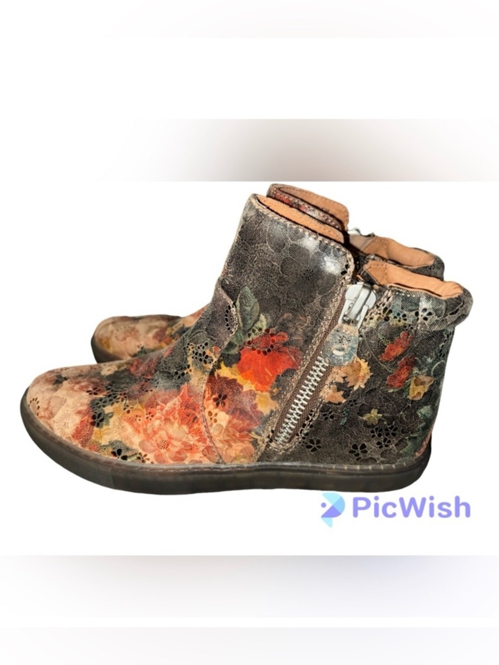 Gentle Souls Carter Floral Mid-top Sneakers